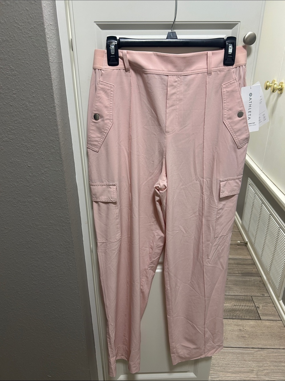 Athleta NWT Vienna Cargo PANTS Pink High Rise Straight-Leg Trousers Size 10 - Picture 4 of 16